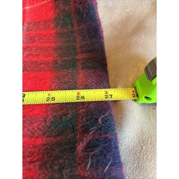Vintage The Cashmere Touch Red Plaid Fringed Scarf 100% Acrylic Made in Japan - Picture 8 of 8